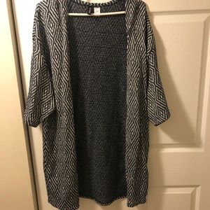 White and blue Kimono